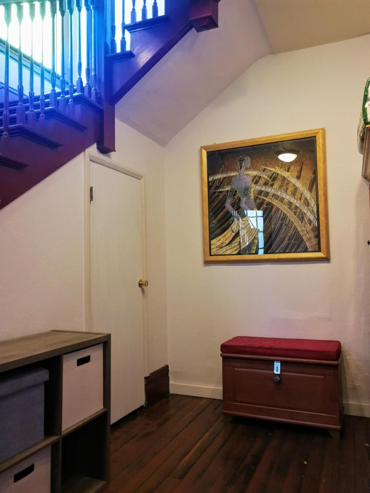 #2 Walking Distance To Capitol Hill Downtown Apartment Seattle